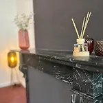 Le Red Velvet - Hypercentre, Pour 2 Personnes Apartment